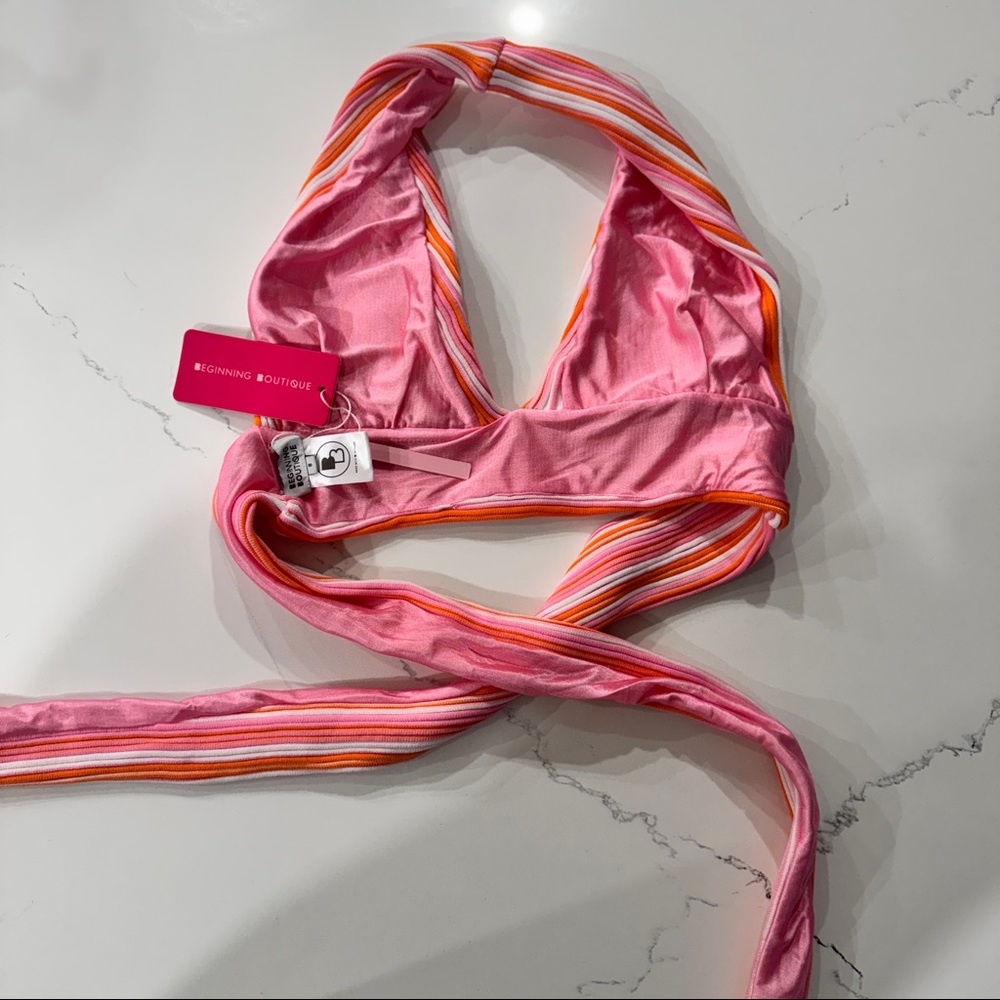 Halter Top - Picture 3 of 4